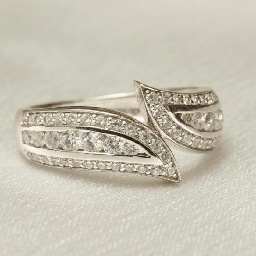 Leaves Diamond Band Ring