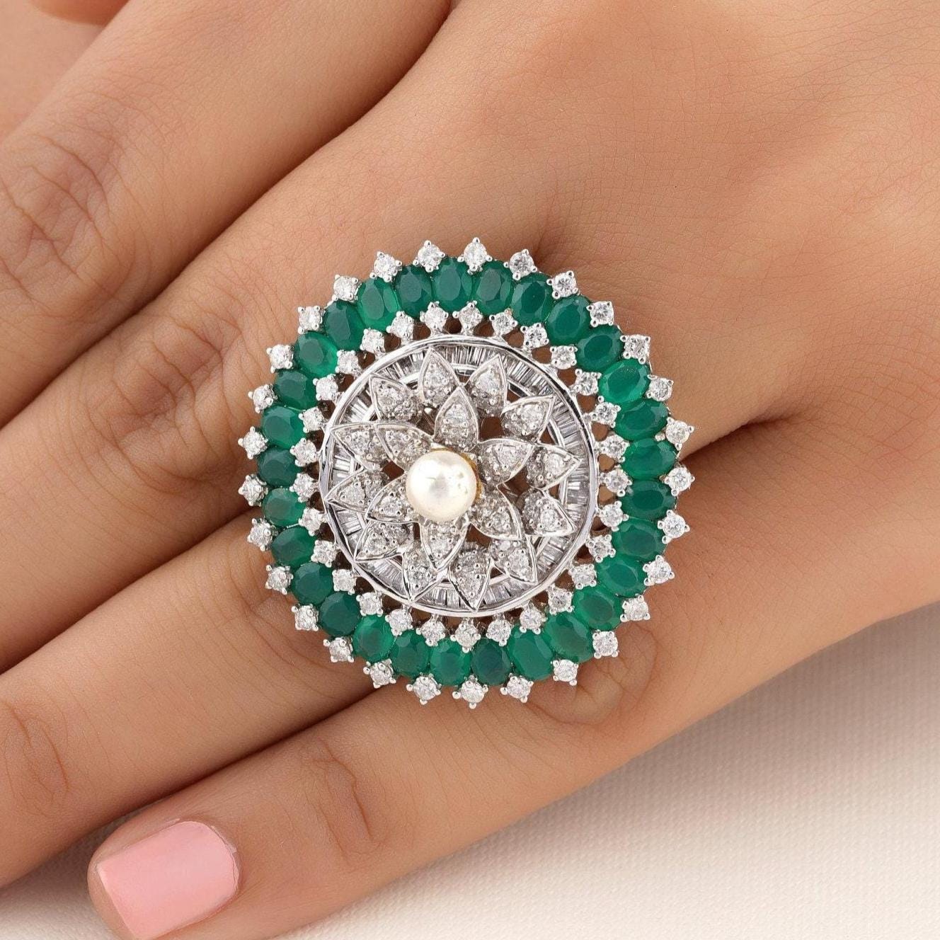 Emerald Flower Diamond Ring