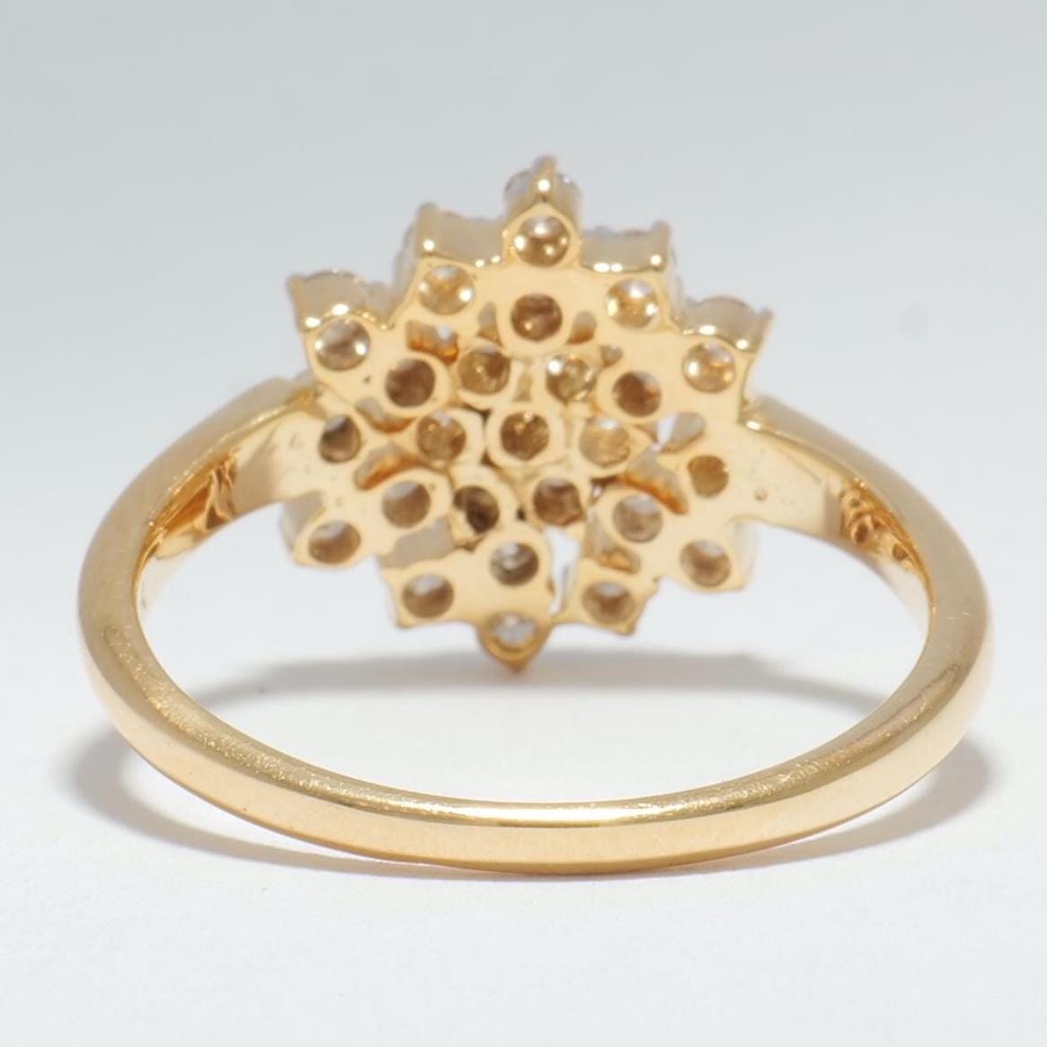 Cluster Snowflakes Diamond Ring