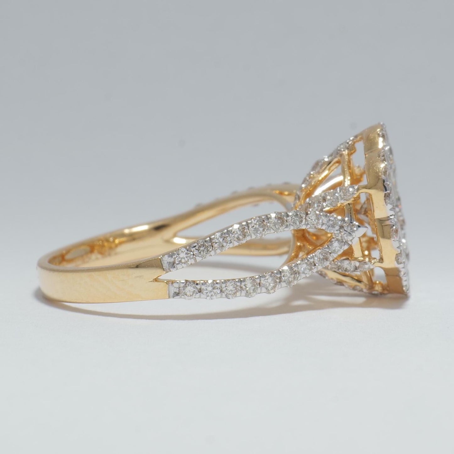 Flower Diamond Ring