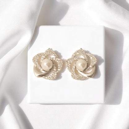 Floral Pearl Diamond Earrings