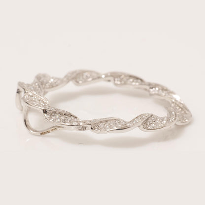 Twist Circle Natural Diamond Pendant