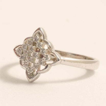 Diamond Snowflake Gold Ring