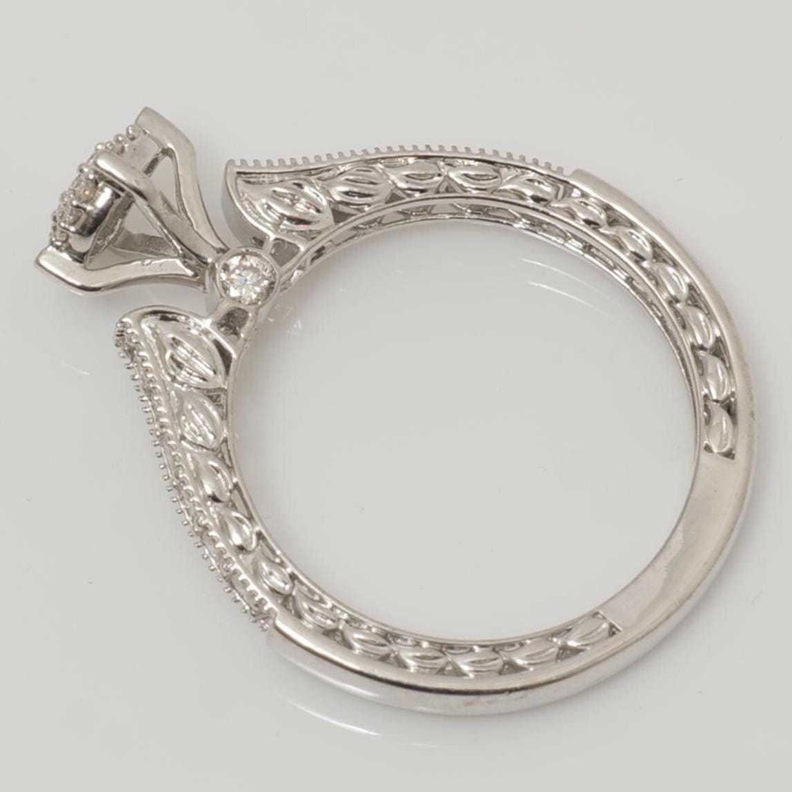Vintage Natural Diamond Halo Ring
