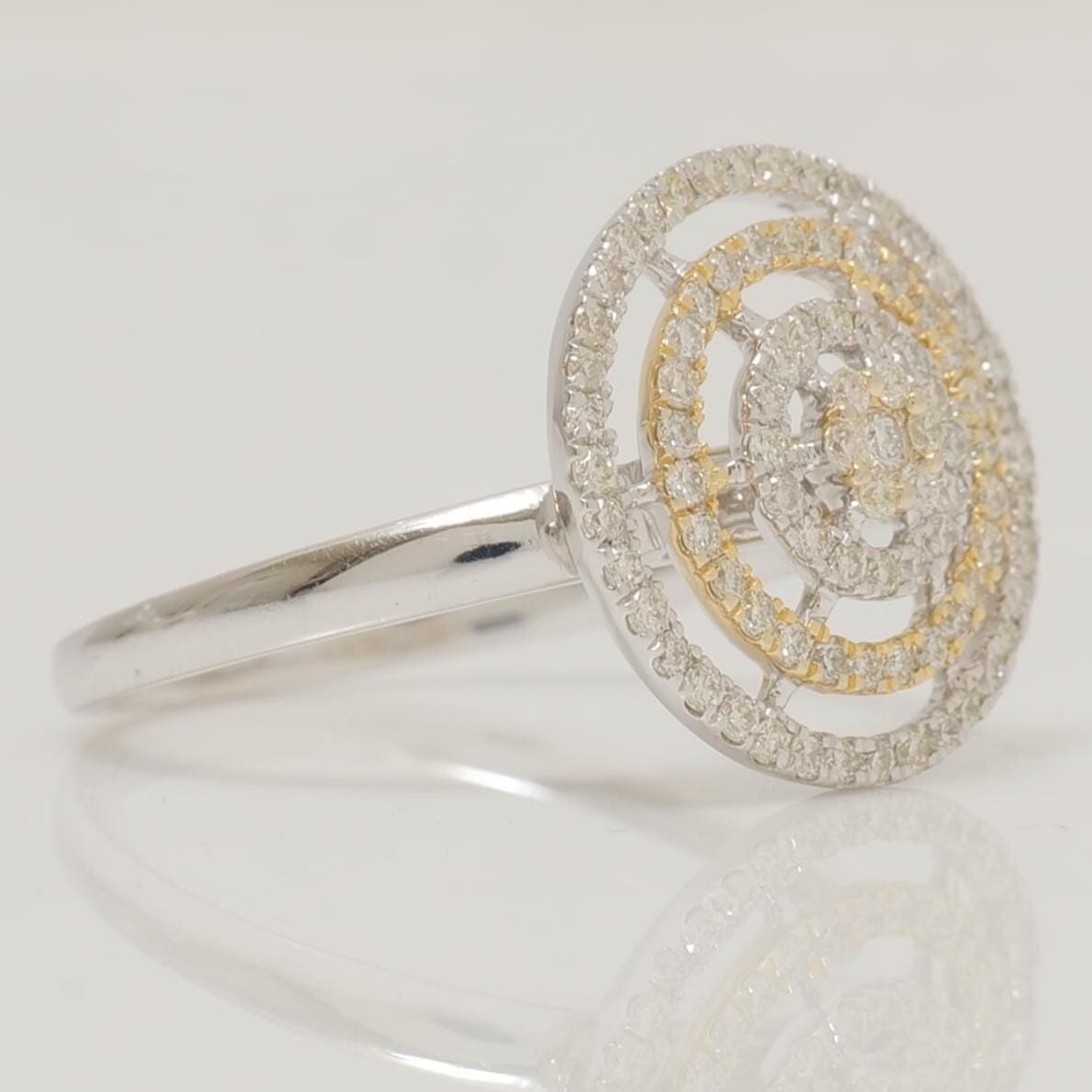 Round Cluster Diamond Ring