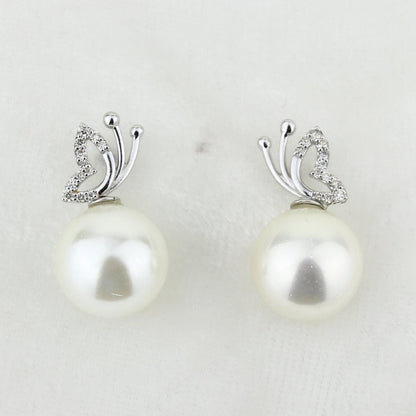 Butterfly Pearl Natural Diamonds Stud Earrings