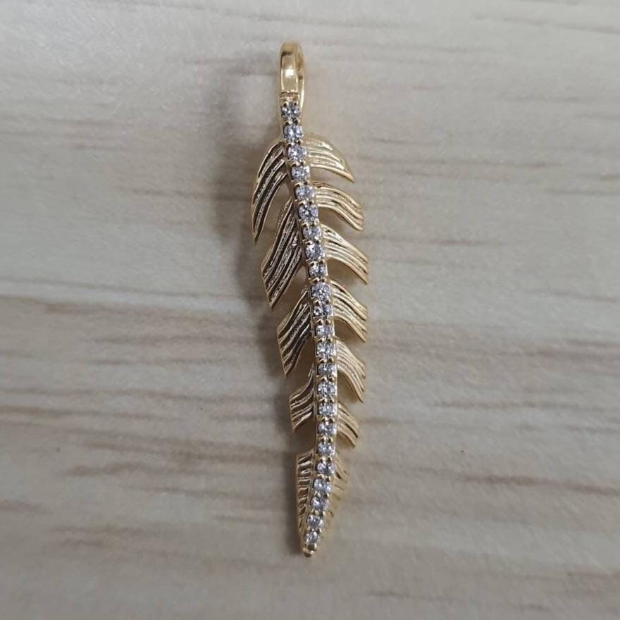 Leaf Diamond Pendant