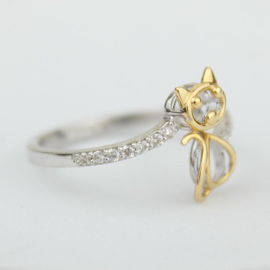 Cat Diamond Ring
