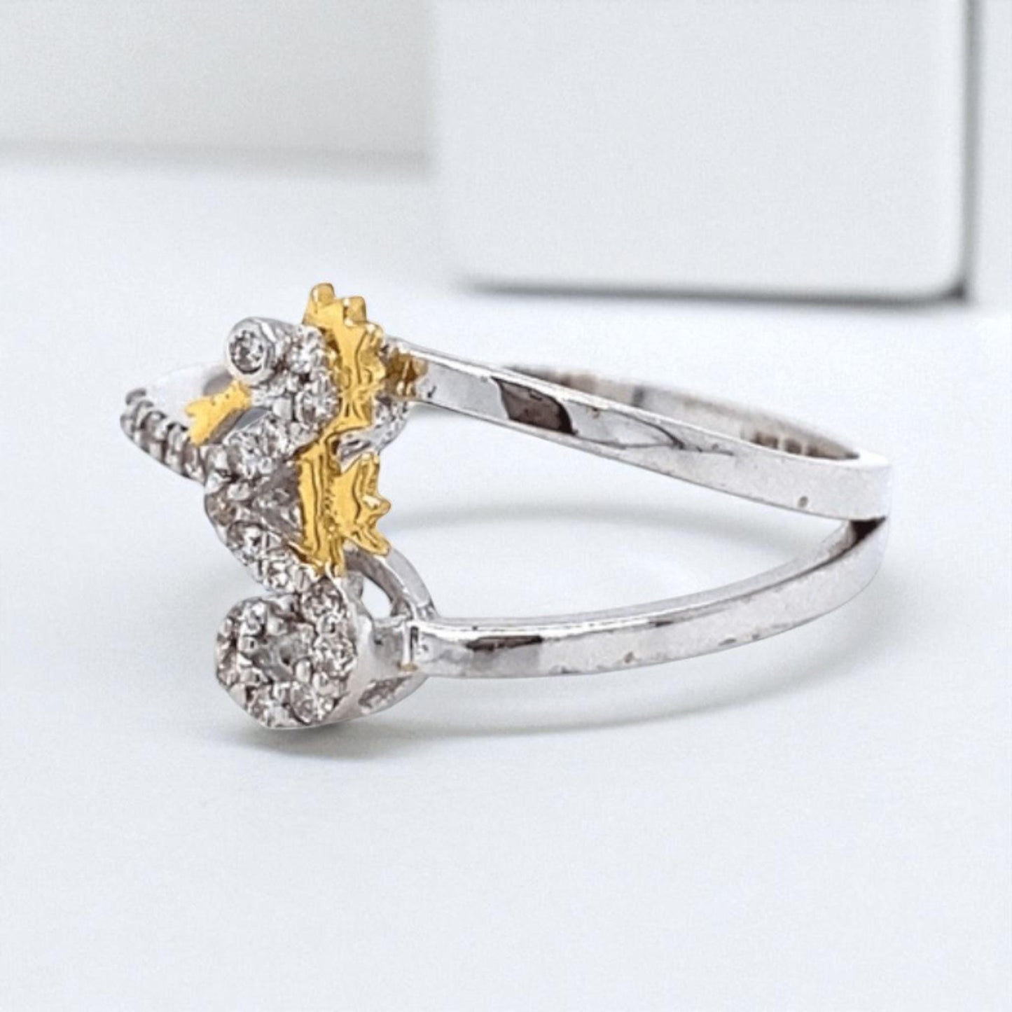 Seahorse Natural Diamond Ring