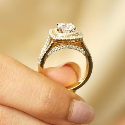 Round Solitaire Halo Diamond Ring