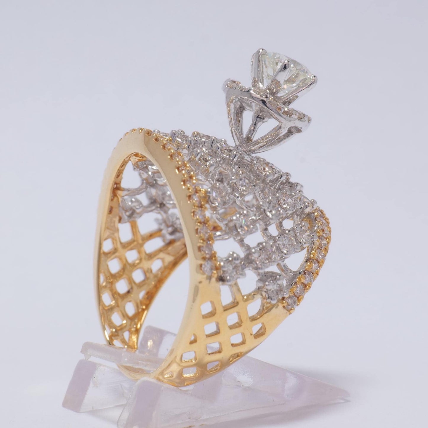 Solitaire Broad Natural Diamond Ring