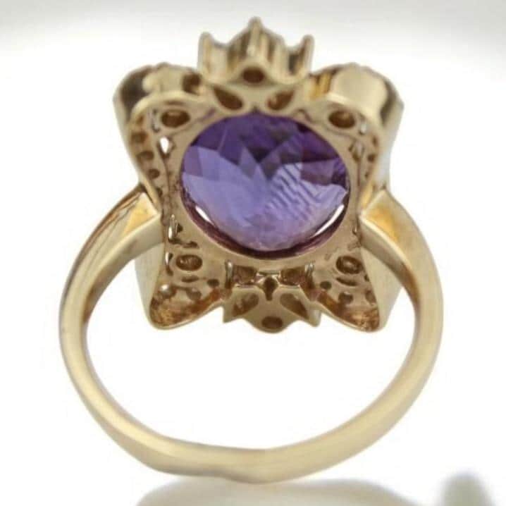 Oval Amethyst Diamond Halo Ring