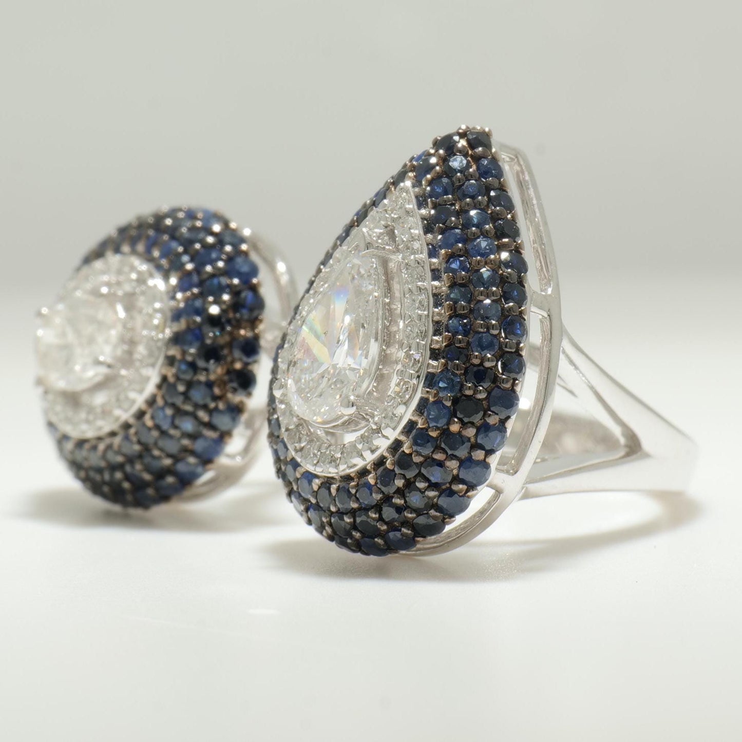 Blue Sapphire Diamond Ring
