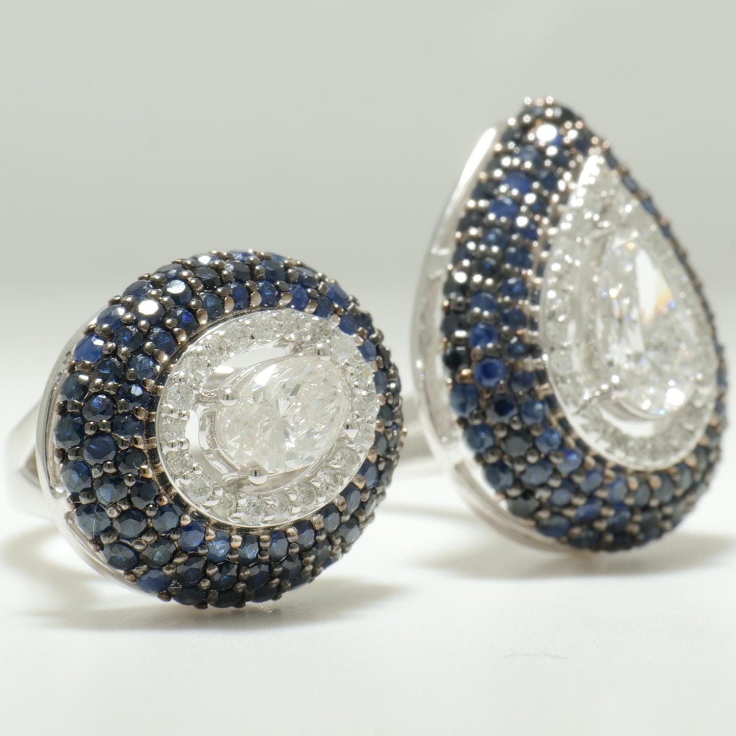 Blue Sapphire Diamond Ring
