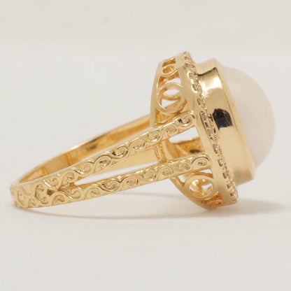 Pearl Halo Diamond Ring