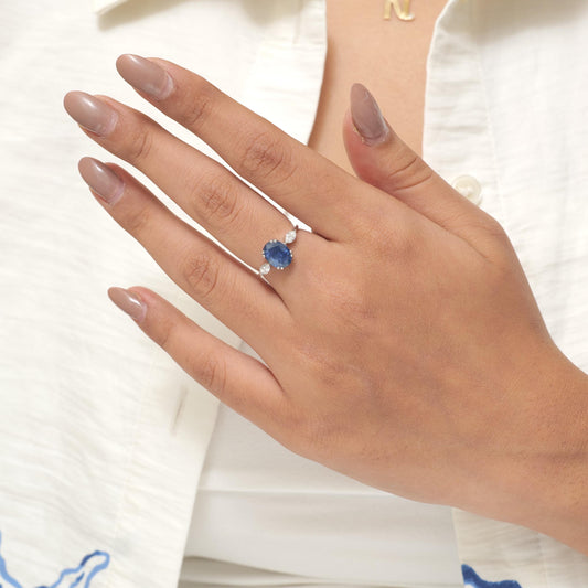 Oval Sapphire Diamond Ring