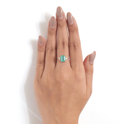 Natural Emerald & Diamond Ring