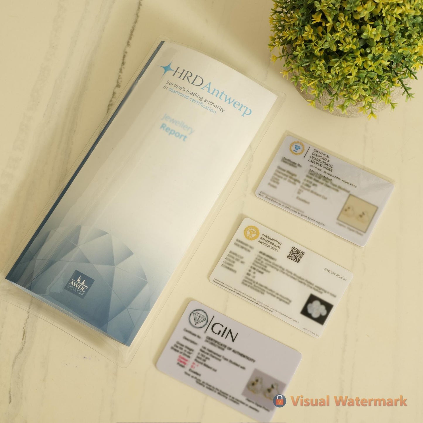 Natural Yellow & Sapphire Diamond Halo Ring