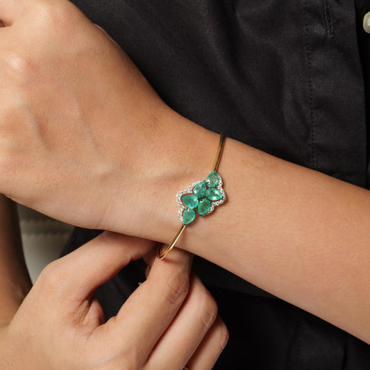 Pear Shape Natural Emerald & Diamond Bracelet