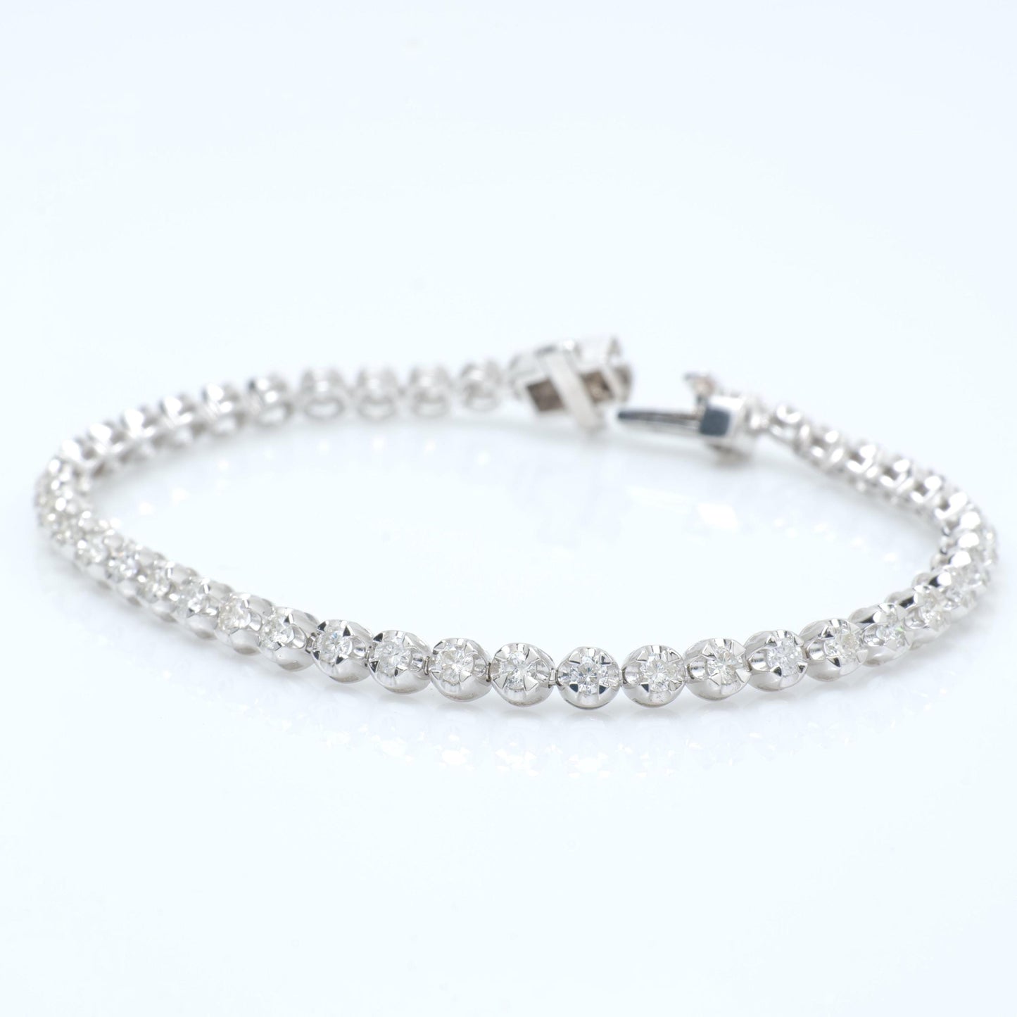 Linear Natural Diamond Tennis Bracelet