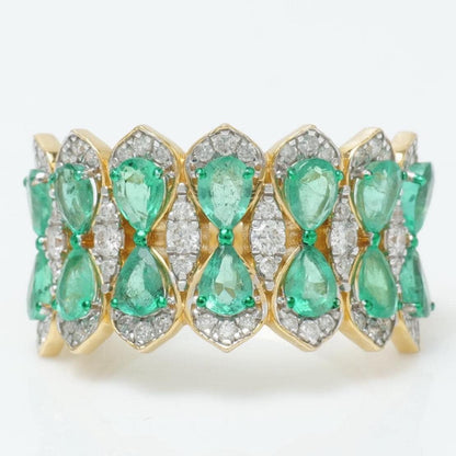 Natural Emerald Cluster Diamond Ring