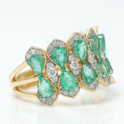 Natural Emerald Cluster Diamond Ring