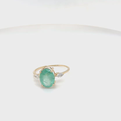 Oval Green Emerald Diamond Ring