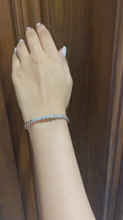 Solitaire Diamond Bracelet In 14kt Solid Gold