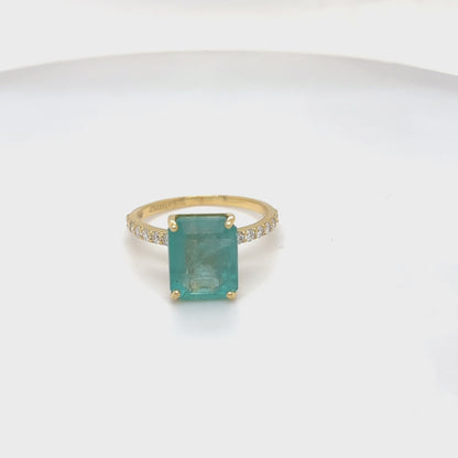 Emerald Cut Green Diamond Ring