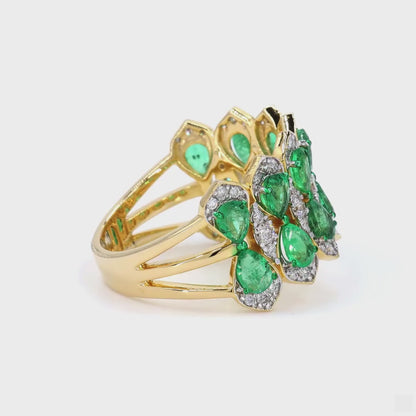 Natural Emerald Cluster Diamond Ring